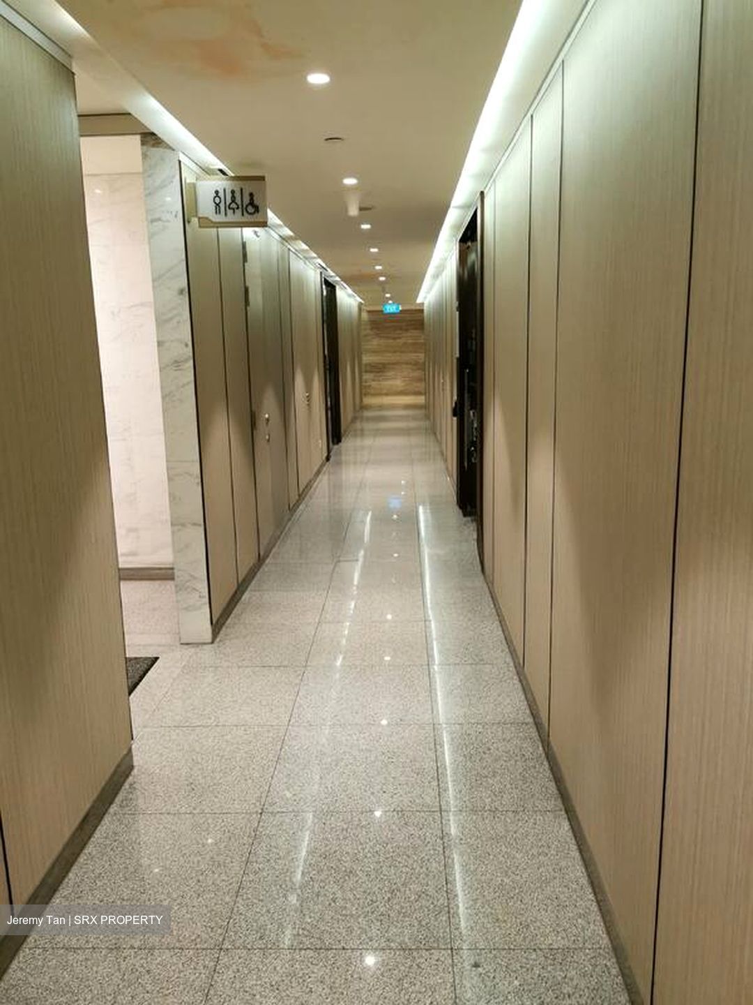 Sbf Center (D1), Retail #522782791